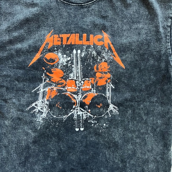 METALLICA Band Tee ❤️‍🔥 - Picture 2 of 4